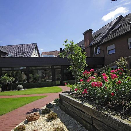 Hotel Lindenkrug Gütersloh Esterno foto