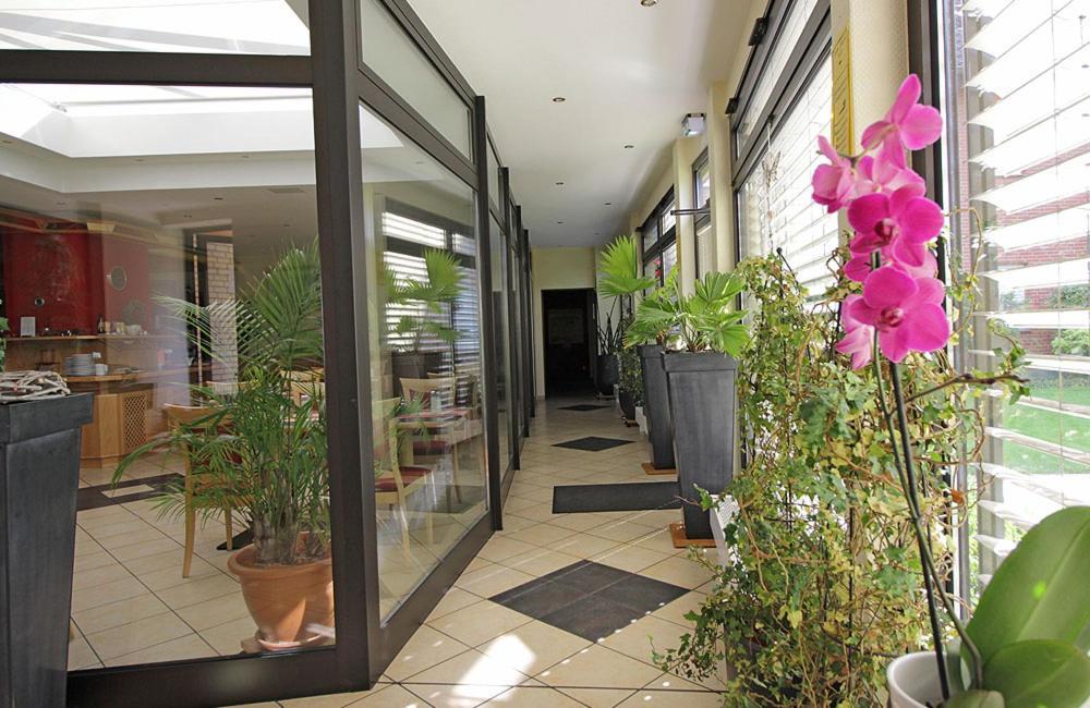 Hotel Lindenkrug Gütersloh Esterno foto